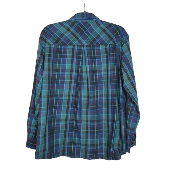 Eddie Bauer Plaid Button Down - Picture 4 of 6